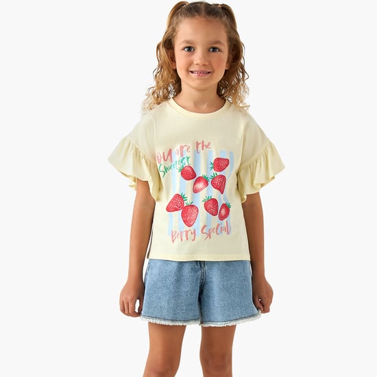 Juniors Strawberry Print T-shirt