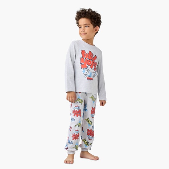 Juniors Typographic Print T-shirt and Pyjama Set