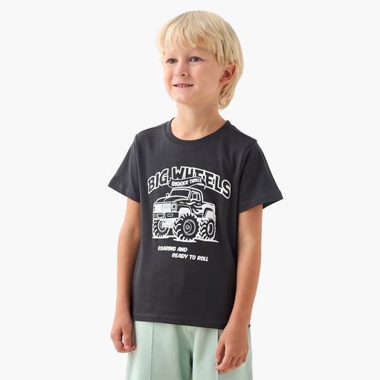 Juniors Truck Print T-shirt