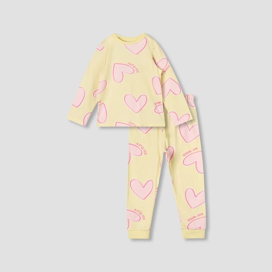 Juniors Heart Print T-shirt and Pyjama Set