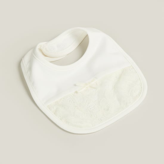 Giggles Lace Detail Bib