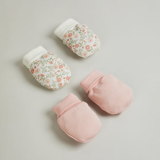 Juniors Assorted Mittens - Pack of 2