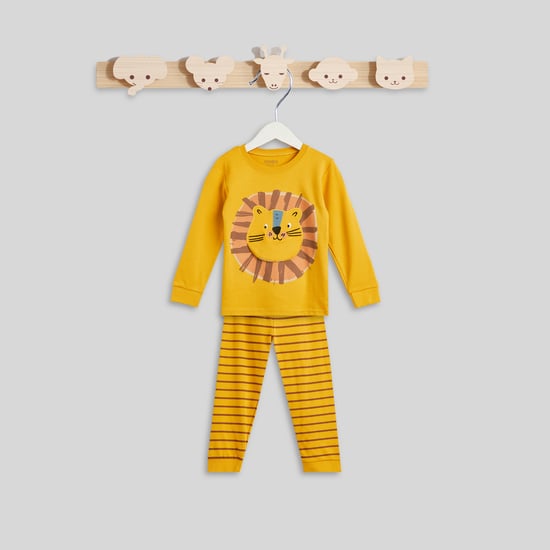 Juniors Lion Applique T-shirt and Pyjama Set