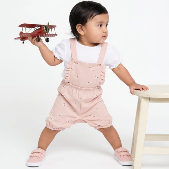 Juniors Printed Dungaree and T-shirt Set
