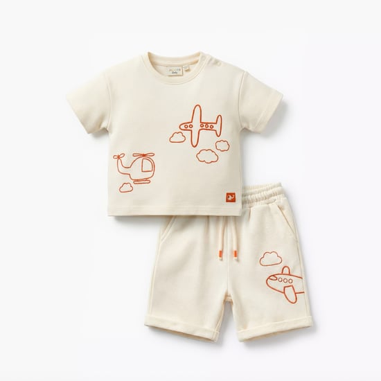 Juniors Embroidered T-shirt and Shorts Set