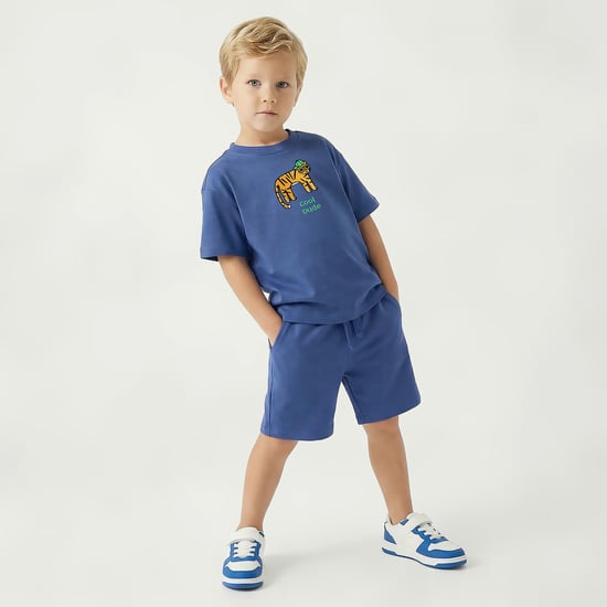 Juniors Embroidered T-shirt and Shorts Set