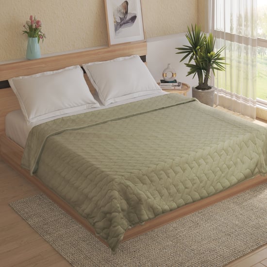 Mystic Gard Mirelle Cotton Embroidered Double Quilt
