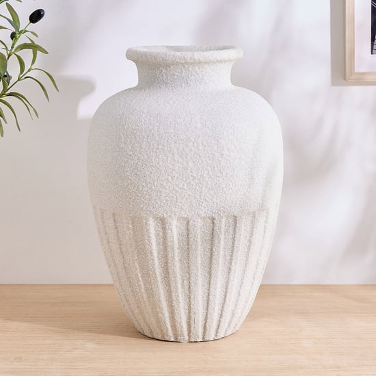 Dew Polyresin Ribbed Vase