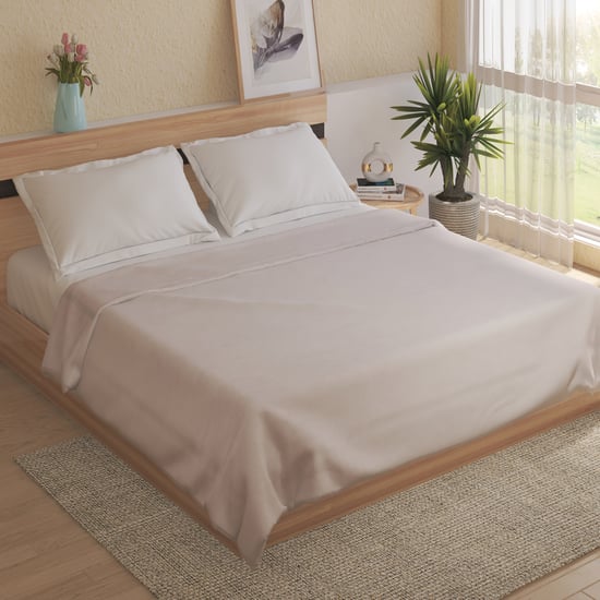 Fiesta Rabbit Fur and Mink Double Blanket