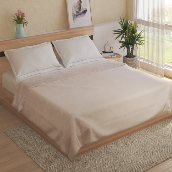 Nesta Flannel Double Blanket