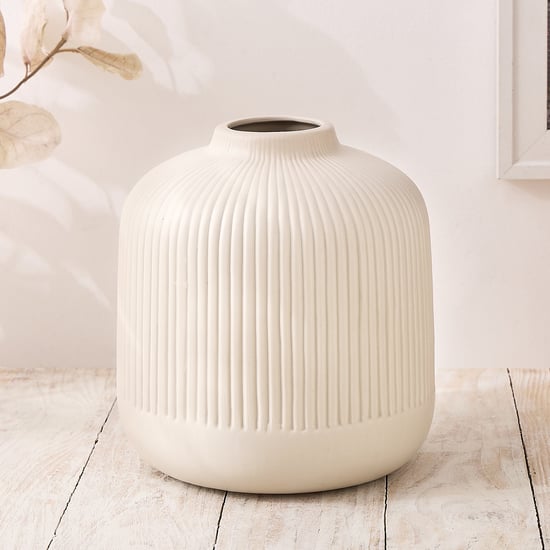 Nesta Eden Ceramic Ribbed Vase - Small