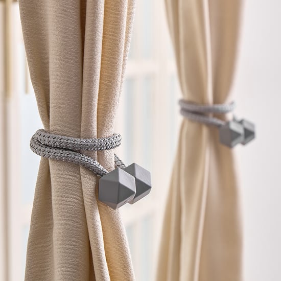 Oak Set of 2 Curtain Tie-Back Ropes with Geometric Ends