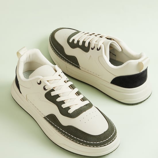 Men Colourblocked Sneakers
