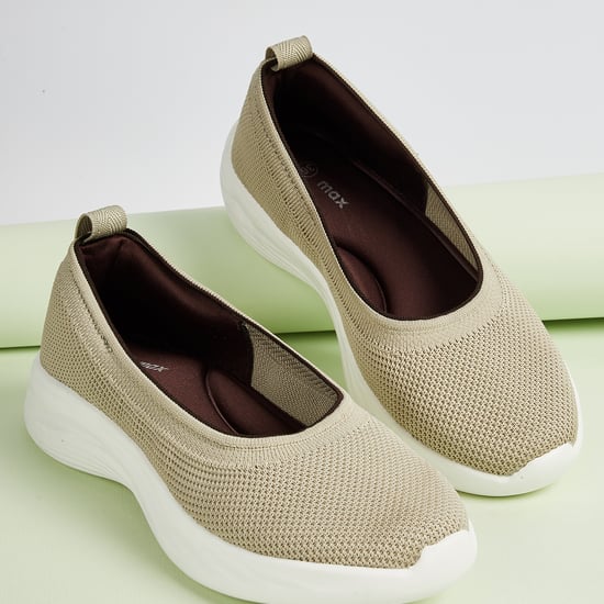 Women Mesh Sports Shoes