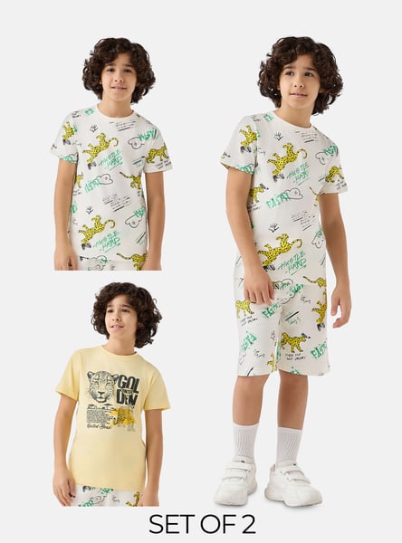 Juniors 3 Piece Printed T-shirts and Shorts Set