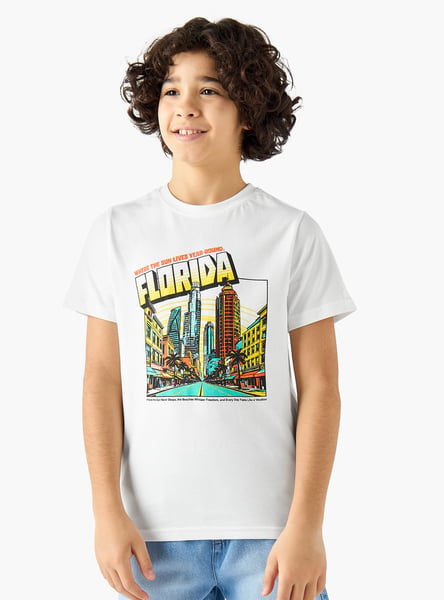 Juniors Graphic Print T-shirt