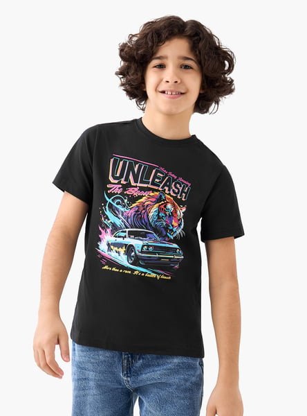 Juniors Graphic Print T-shirt