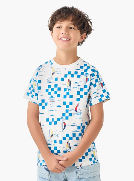 Juniors Sailboat Print T-shirt