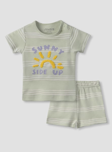 Juniors Applique T-shirt & Shorts Set