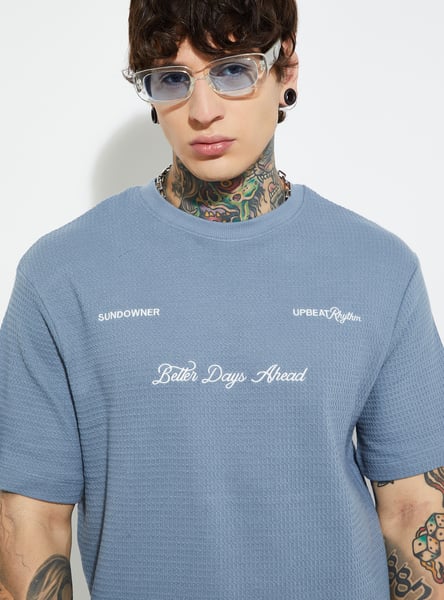 トップス c-boy style Urban Neat (No.159) Buy URB_N Men Textured T-shirt Online at just Rs. 699.0