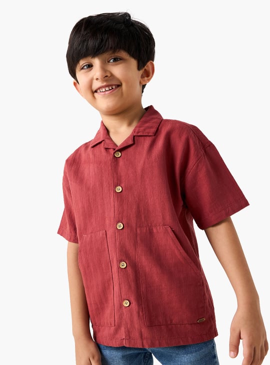 Juniors Textured Camp Collar Shirt with Short Sleeves