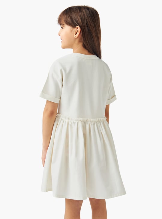 Juniors Stitch and Angel Print Dress with Short Sleeves
