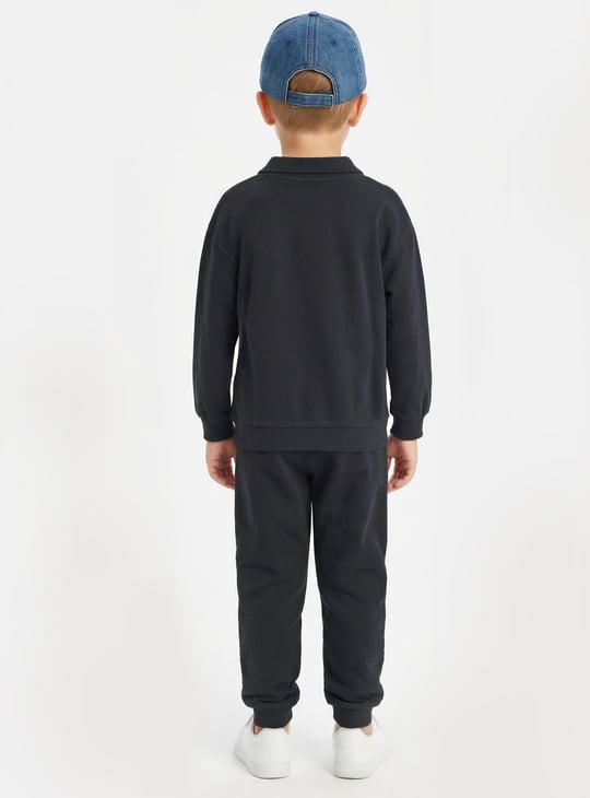 Juniors Printed T-shirt and Joggers Set