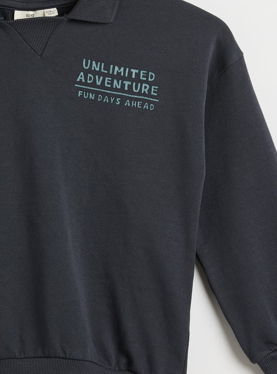 Juniors Printed T-shirt and Joggers Set