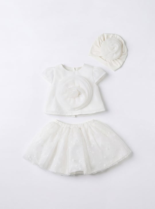 Juniors Applique Detail Top and Skirt with Turban Beanie
