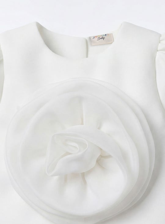 Juniors Applique Detail Top and Skirt with Turban Beanie