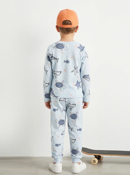 Juniors Printed T-shirt with Joggers Set