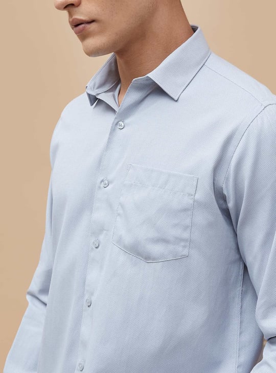 CODE Textured Regular Fit Formal Shirt