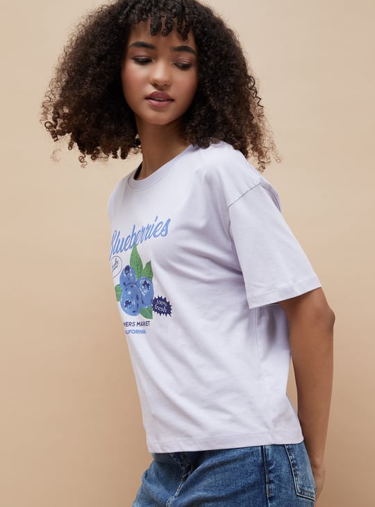 FAME FOREVER Graphic Print T-shirt