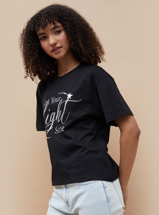FAME FOREVER Graphic Print T-shirt