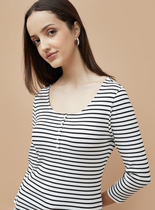 FAME FOREVER Striped Henley T-shirt
