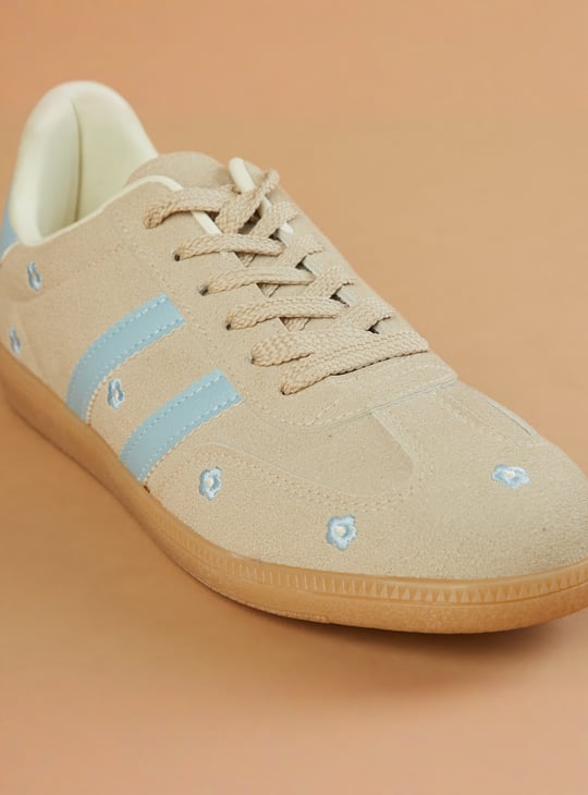 GINGER Floral Embroidered Sneakers