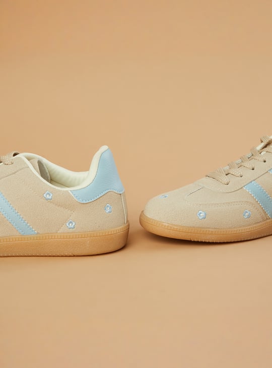 GINGER Floral Embroidered Sneakers