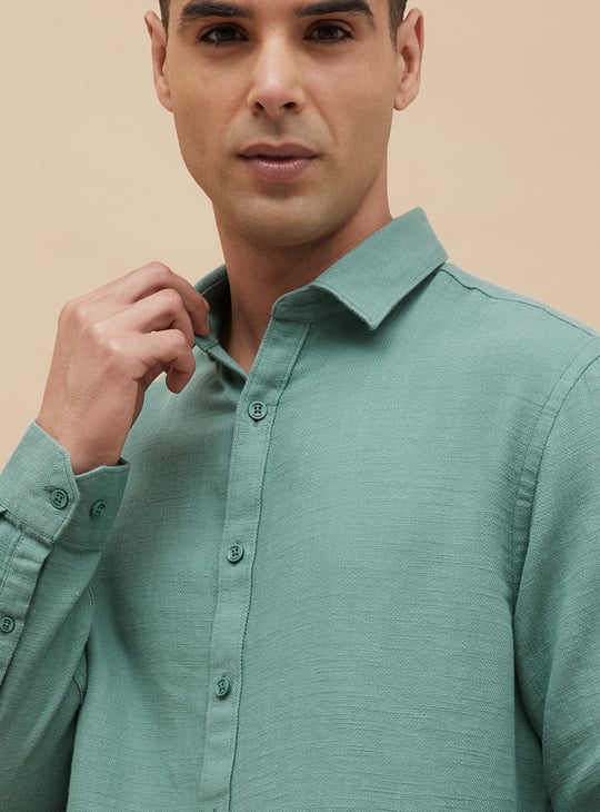 CODE UNWIND Textured Regular Fit Shirt