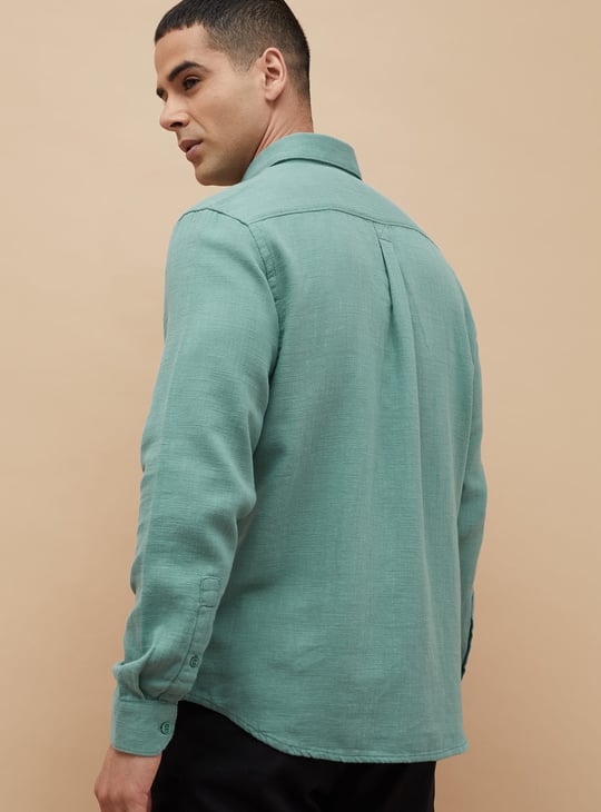 CODE UNWIND Textured Regular Fit Shirt