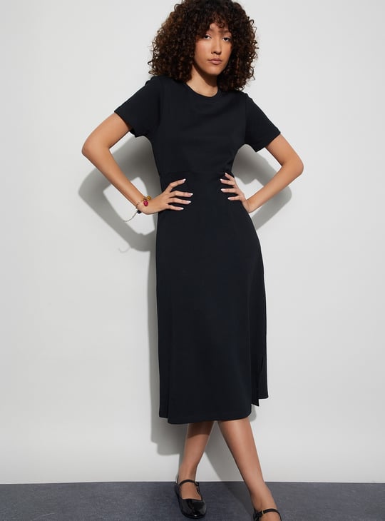 FAME FOREVER Solid A-Line Dress FAME FOREVER Solid A-Line Dress