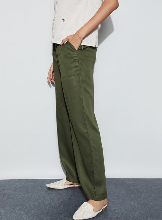 FAME FOREVER Drawstring Mid-Rise Trousers