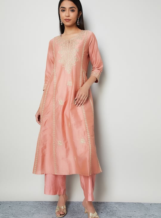 MELANGE Embroidered A-Line Kurta MELANGE Embroidered A-Line Kurta
