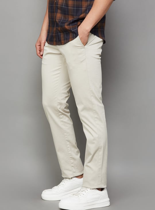 INDIAN TERRAIN Solid Brooklyn Trousers (Slim Straight)