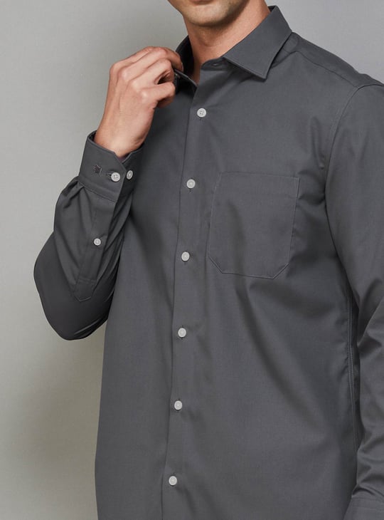 LOUIS PHILIPPE Solid Classic Fit Formal Shirt