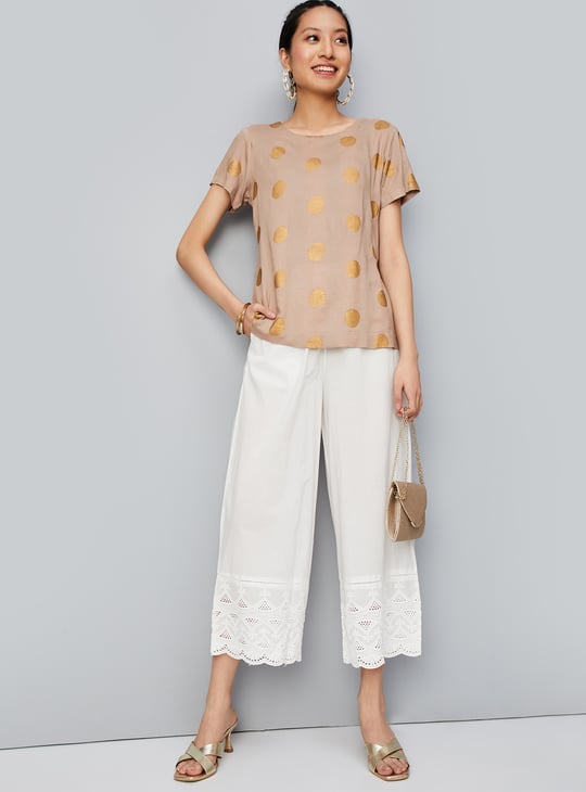 Women Embroidered Palazzos with Scalloped Hem