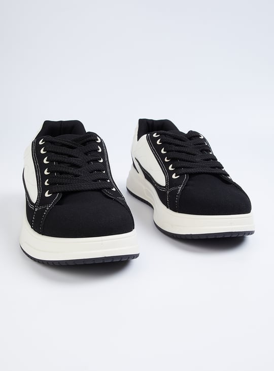 Men Colourblocked Sneakers