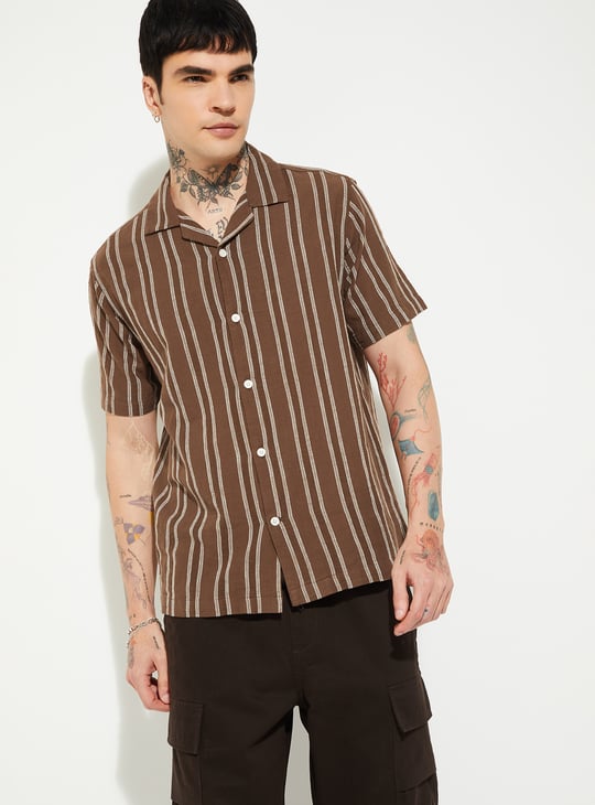 URB_N Men Striped Regular Fit Shirt