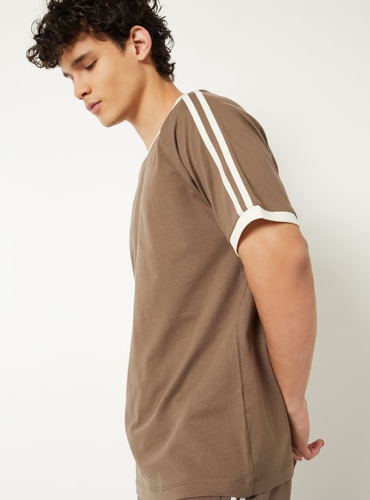 Men Side Taped Sports T-shirt