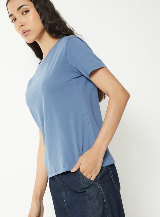 Women Solid T-shirt