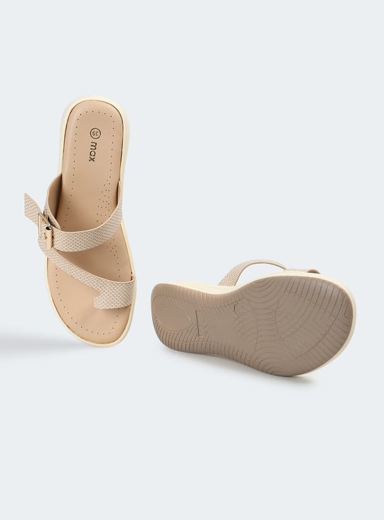 Women Textured One-Toe Flats